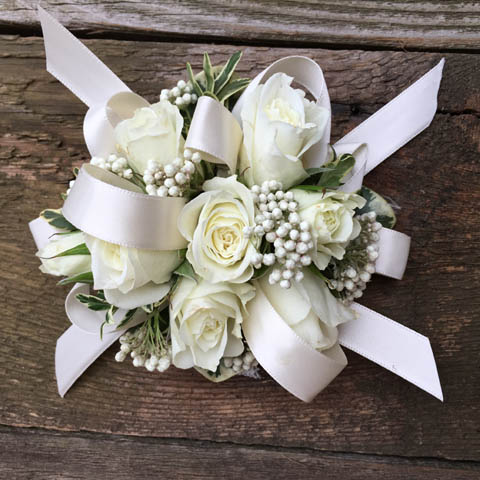 (image for) WHITE ROSE WRIST CORSAGE
