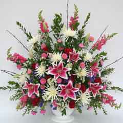SPRING MIX MACHE ARRANGEMENT SPRING MIX MACHE ARRANGEMENT