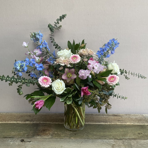 (image for) Broadway Spring Flower Bouquet