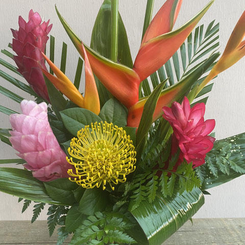 (image for) Broadway Tropical Bouquet