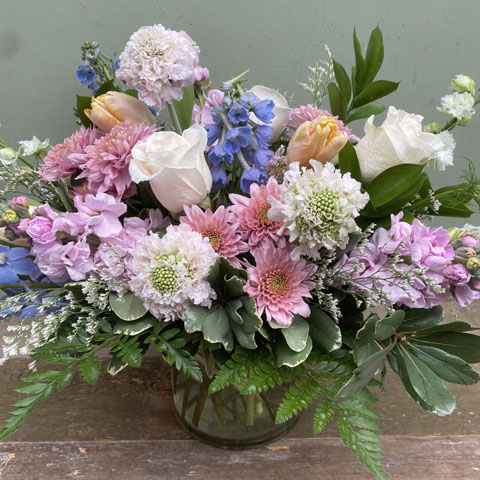 (image for) Cathedral Park Spring Flower Bouquet
