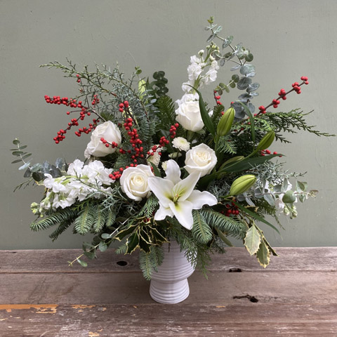 Hawthorne Holiday Flower Bouquet Hawthorne Holiday Flower Bouquet