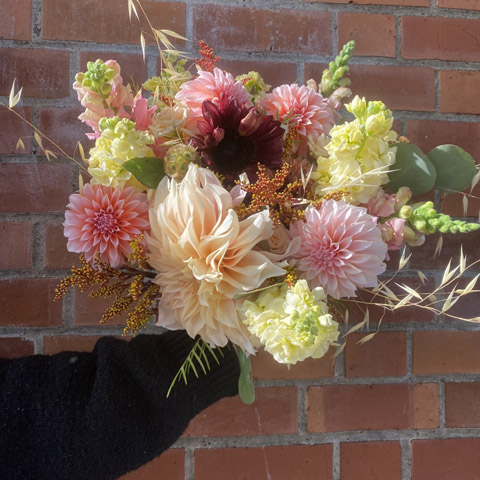 (image for) October 12th Bridal Bouquet - Click Image to Close