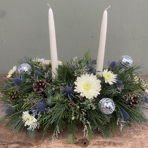 (image for) Laurelhurst Holiday Flower Bouquet