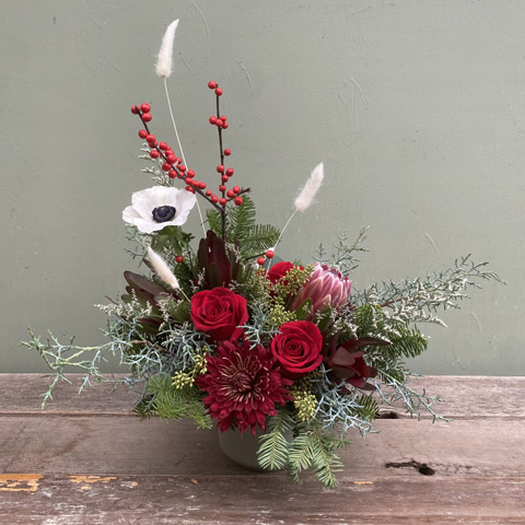 Laurelhurst Holiday Flower Bouquet Laurelhurst Holiday Flower Bouquet