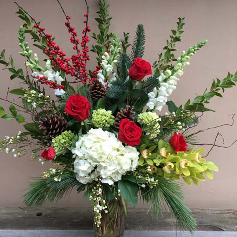 Montavilla Holiday Flower Bouquet Montavilla Holiday Flower Bouquet