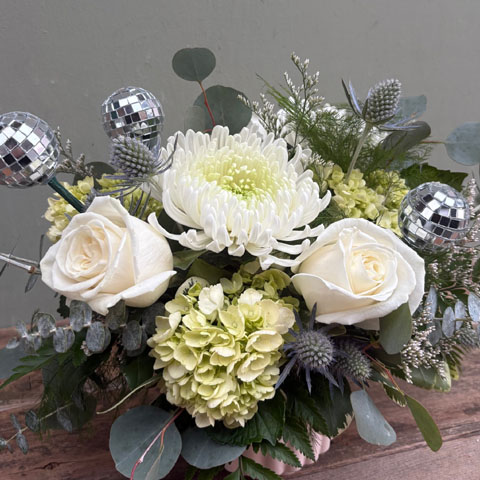 (image for) Fremont Winter Flower Bouquet