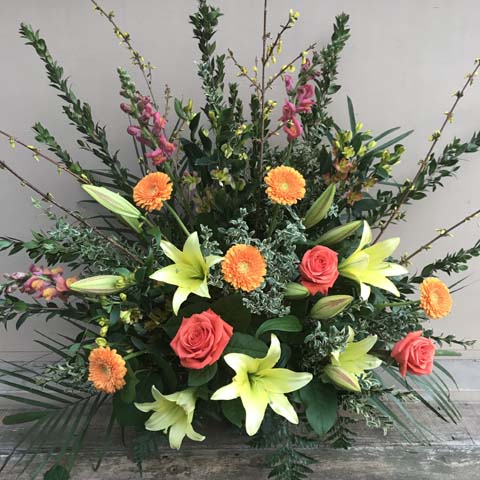 (image for) Spring Remembrance Flower Arrangement